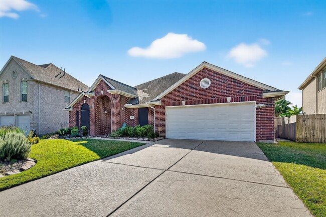 Photo - 10827 Oak Bayou Ln