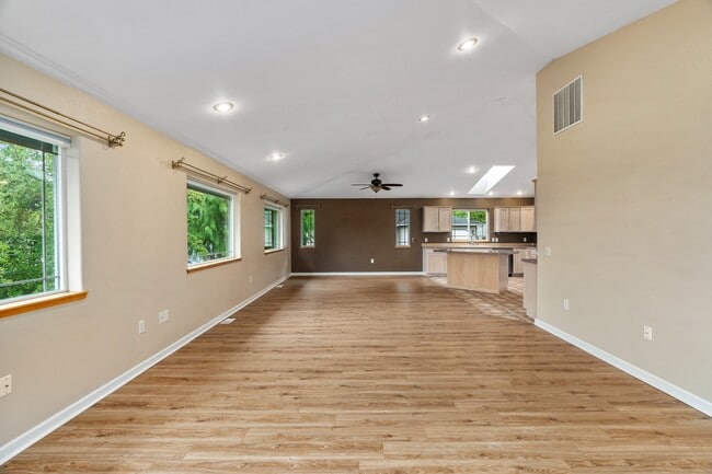 Photo - 502 E Ferndale Ave