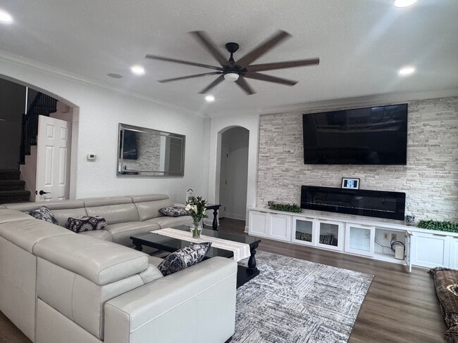 Photo - 9521 Shadowrock Way