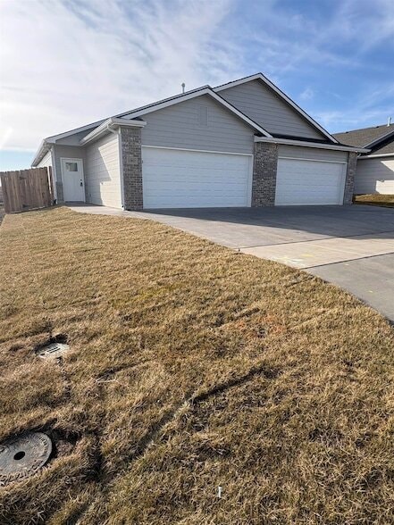 Photo - 12817 E Blake St