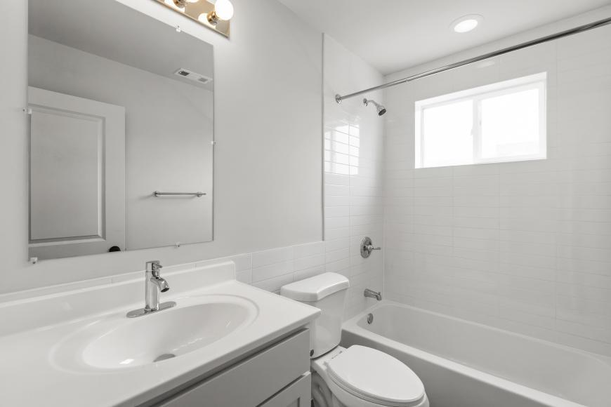 Photo - 2 bedroom in Chicago IL 60618 Unit 3