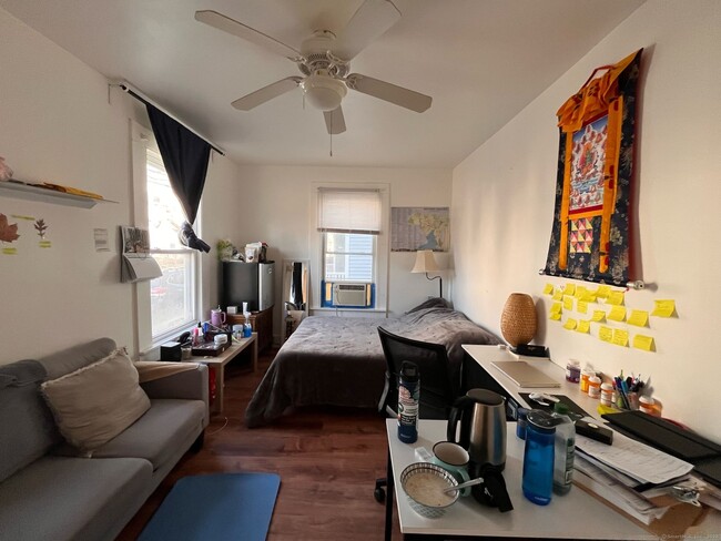 Photo - 15 Winchester Ave Apartment Unit 1