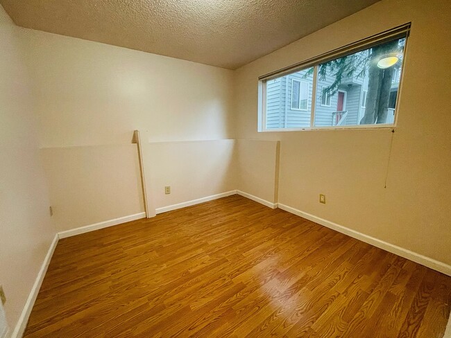 Photo - 8523 23rd Ave NE Unit 1