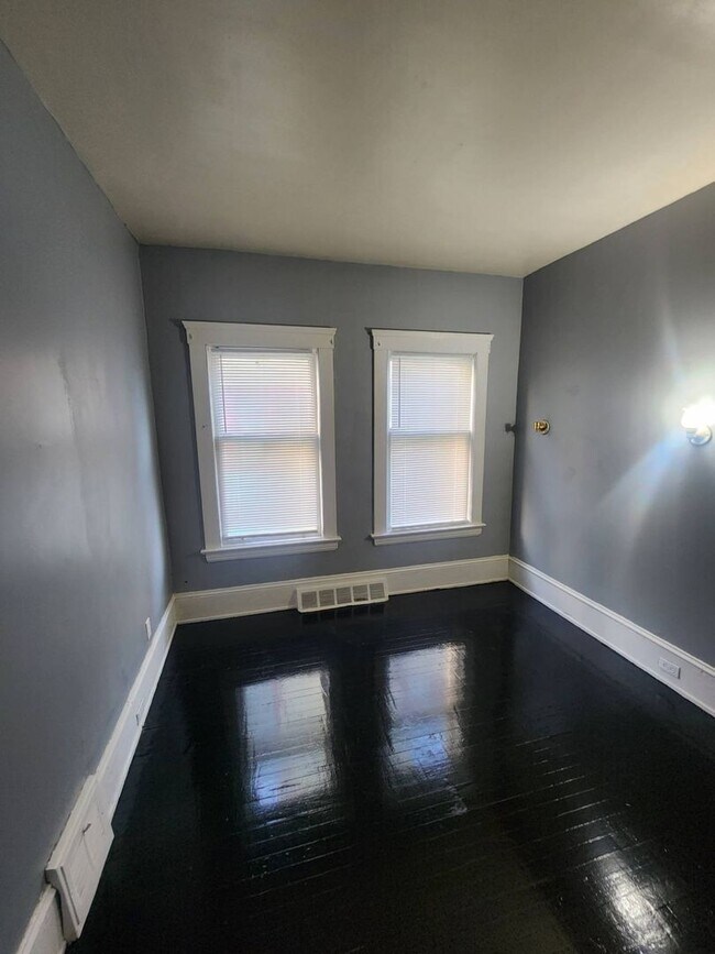 Photo - 1896 Idlewood Ave Unit 1