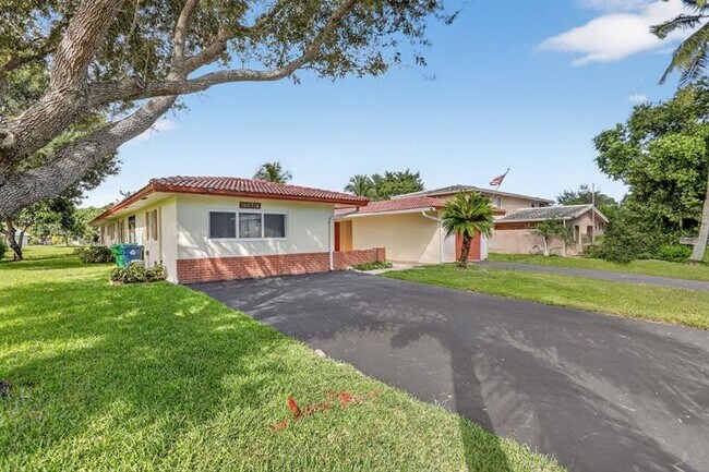 Photo - 10071 NW 36th St