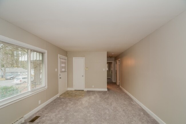 Photo - 927 S Plum St