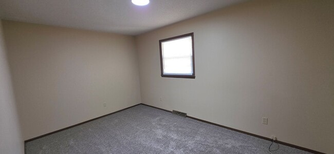Photo - 2227 S National Ave