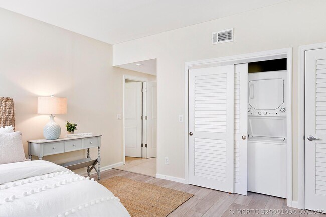 11818 Pebblewood Dr Unit 101
