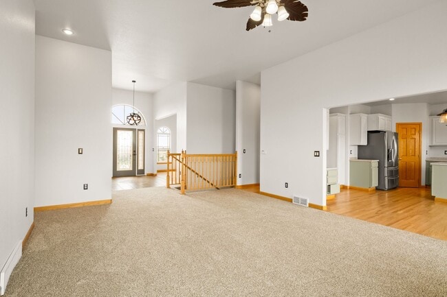 Photo - Executive 3-Bed Ranch Main Level - Private...