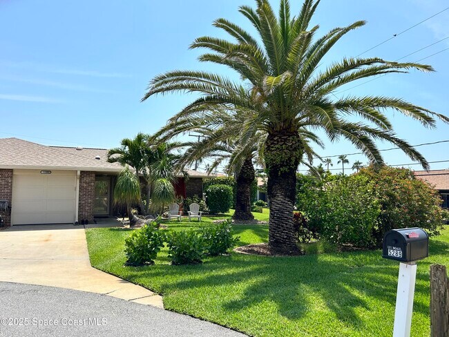 Building Photo - 5289 Palm Dr Rental