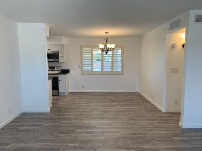 Photo - Beautifully Updated 2 Bed - 2 Bath Home in 55 Plus Community in Sunland Village - Mesa, AZ