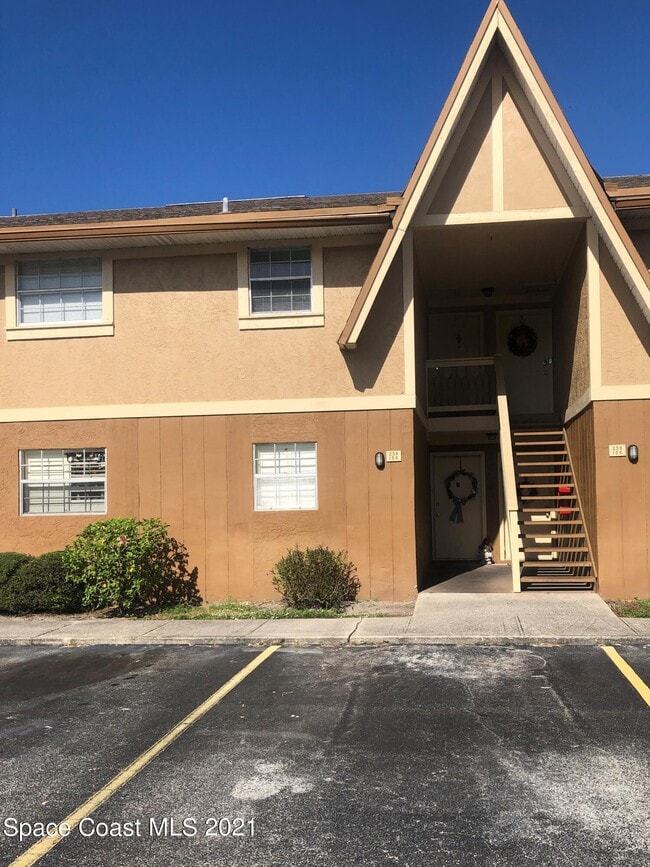 Building Photo - 258 Ulster Ln Unit 258 Rental