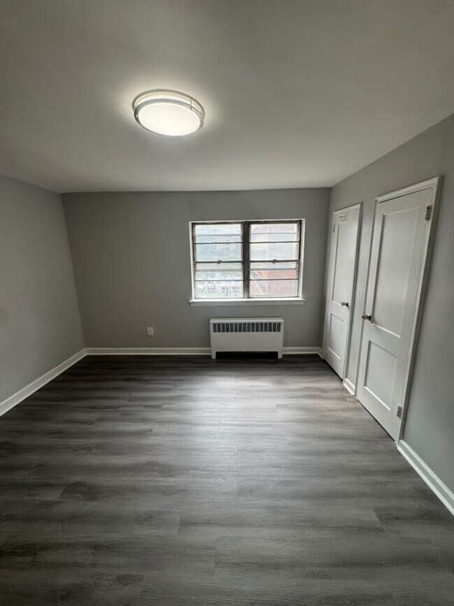 266 S Harrison St Unit 266 E