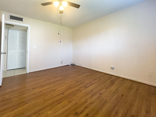 Photo - 200 Bonnie Blvd Unit 117