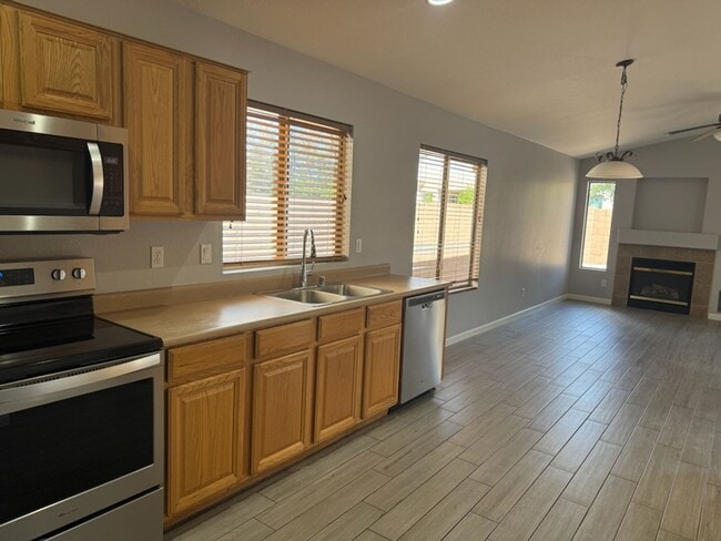 Photo - Chandler 4 bed 2 bath