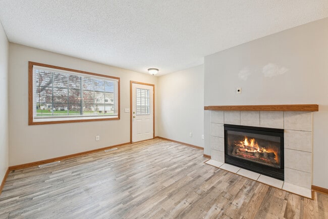 Photo - 8914 92nd St S