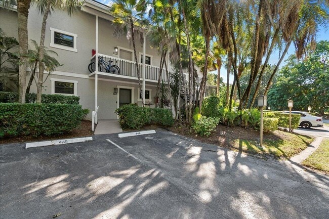 Photo - 11863 Wimbledon Cir Unit 446
