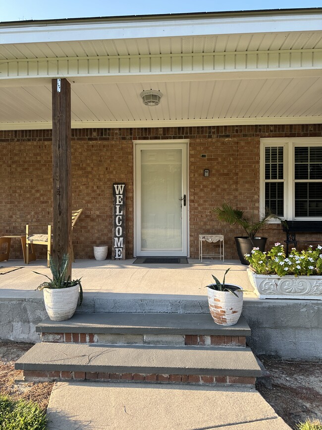 Photo - 550 Peak Branch Rd