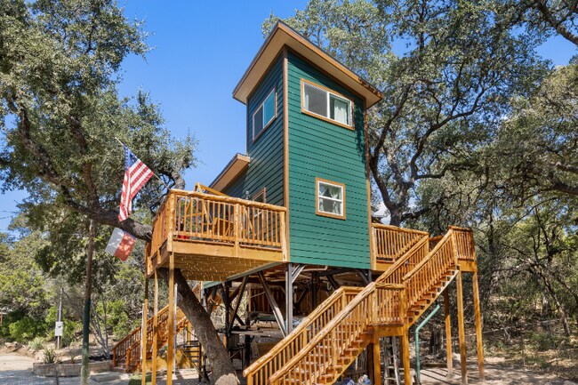 Photo - 105 Hi View Dr