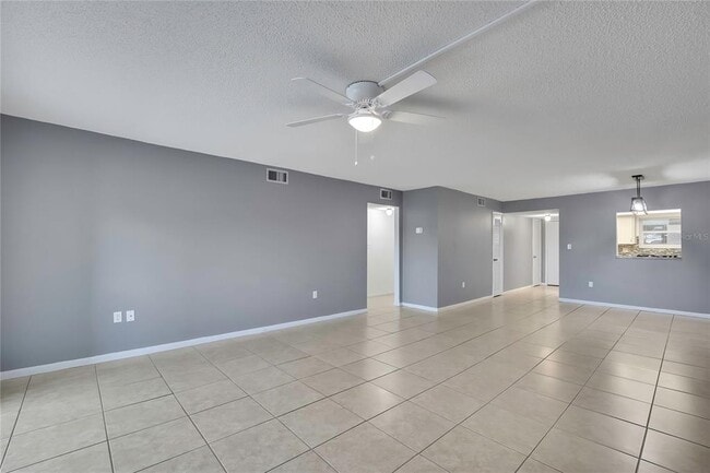 Photo - 4452 Garnet Dr Unit 203