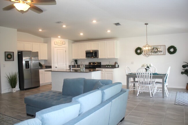 Photo - 5010 Four Strand Ct