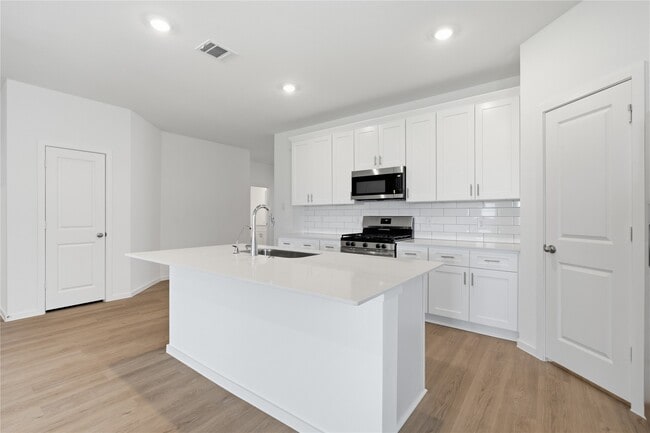 Photo - 9030 Shady Cabana Wy