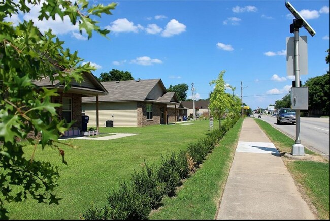 Photo - 1812 1/2 Grand Ave Unit 1