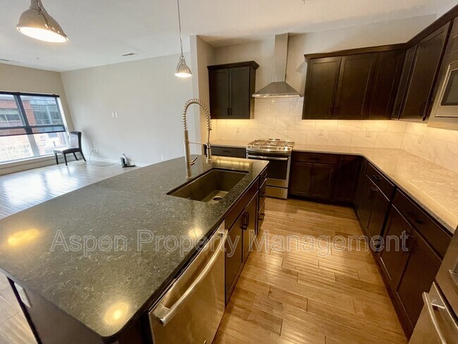 Photo - 901 E 2nd Ave Unit 213