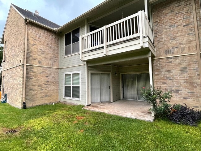 Photo - 2450 Wickersham Ln Unidad 103