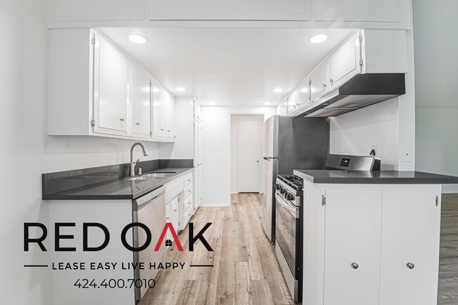 Photo - 4433 Colbath Ave Unit 1