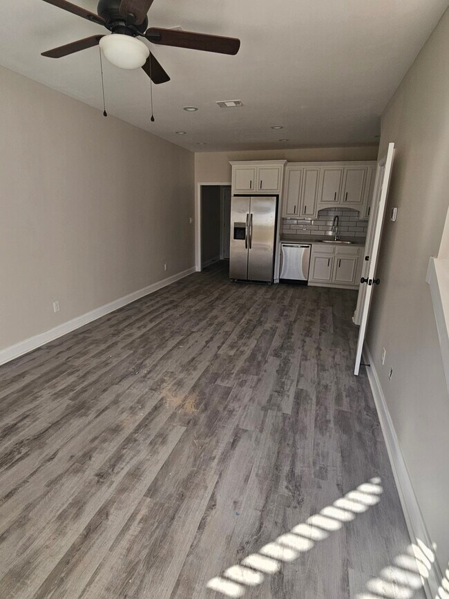 Photo - 109 Acacia Ct Unidad D