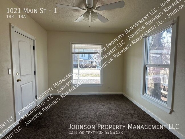 Photo - 1021 Main St Unidad 1