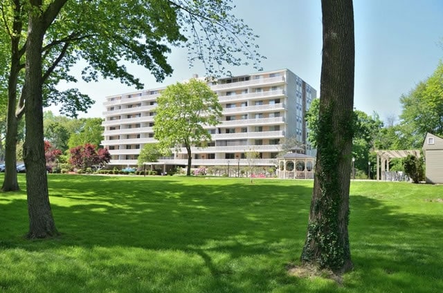 Building Photo - Renew Worcester Rental