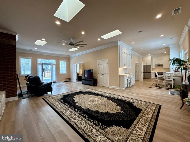 Photo - 19923 Smith Cir