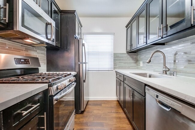 Photo - 435 W. Regent St