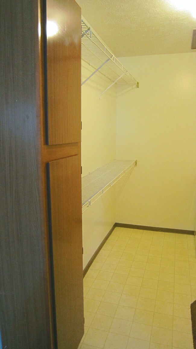 Nike Meadows Apartments