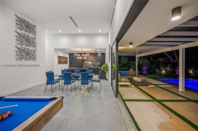 Photo - 155 NW 51st St