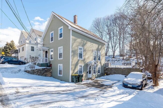 Photo - 81 Pine St Unit 3