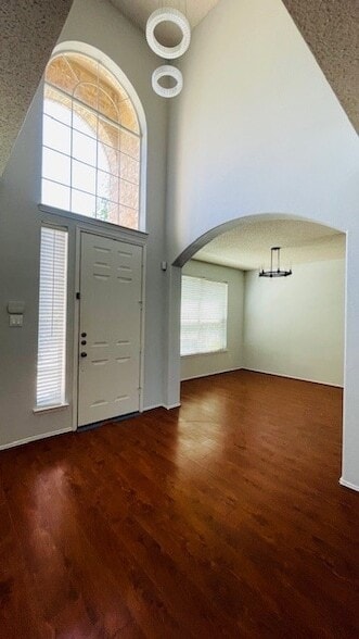 Photo - 3529 Brewster Dr