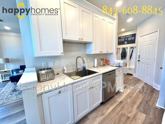 Photo - 1133 Rosewood Ln