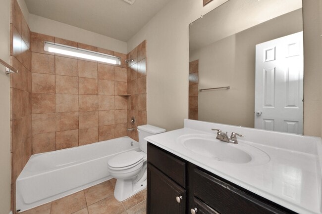 Building Photo - 24711 Malca Manor Dr