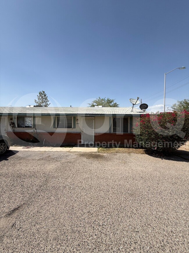 Photo - 1806 S Van Buren Ave