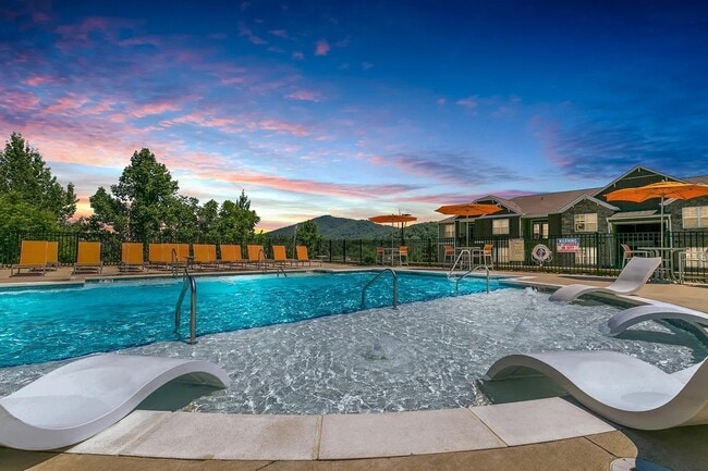 Photo - Mountain View