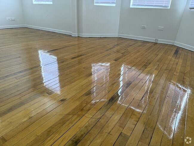 Building Photo - 1308 S Tripp Ave Unit 3 Rental