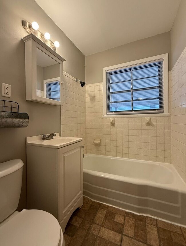 Photo - Quiet Cul-de-Sac Living in Council Bluffs