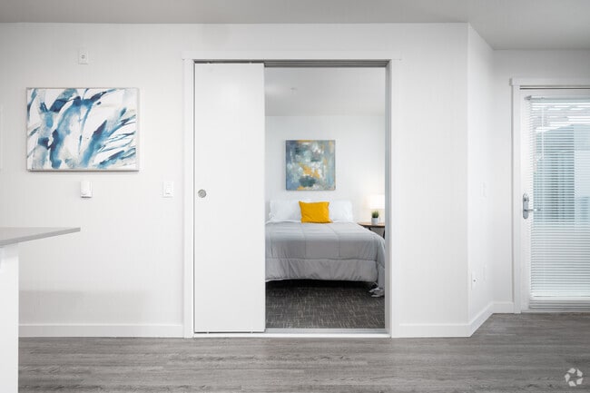 1BD, 1BA - 500SF