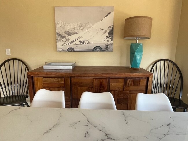 Photo - 230 Nottingham Rd