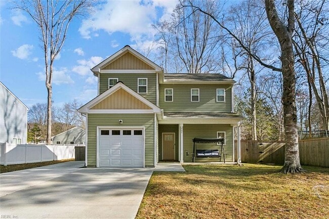 Photo - 707 Goosley Rd House