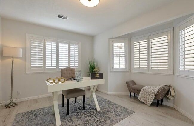 Photo - 4746 Eagle Lake Dr