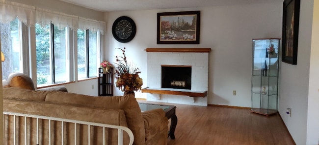 Photo - 4513 60th Ave W